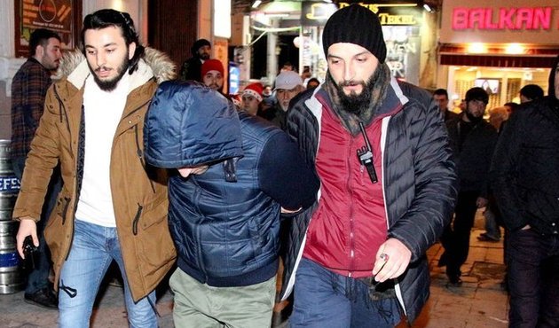 İstiklal Caddesi'nde tacizciye gözaltı!