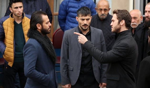 Çukur'un sevilen oyuncusunun Hadise'yle Eurovision'a katıldığı ortaya çıktı!