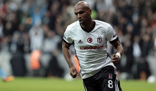 Ryan Babel yuvadan uçuyor!