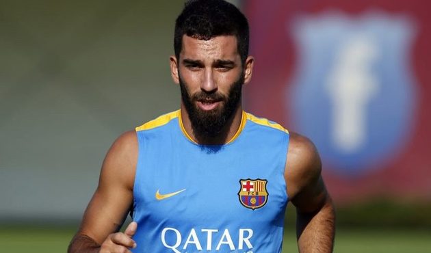 Ve Arda Turan imzalıyor! Cuma günü Türkiye'de...