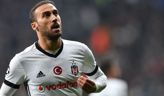 Cenk Tosun'nun Everton'a transferi an meselesi!