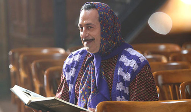 Cem Yılmaz yeni filminde kılıktan kılığa girdi!