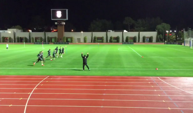Şenol Güneş takımdan ayrı düz koşulara başladı