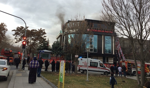 BBP Genel Merkezi'ndeki yangın soruşturması derinleşiyor...