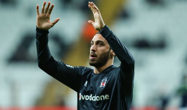 Cenk Tosun resmen Everton'da!