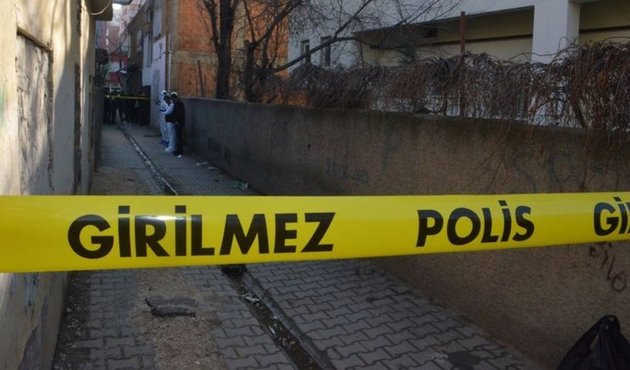 Kaçan kiracının ardından eve giren ev sahibi şoke oldu!