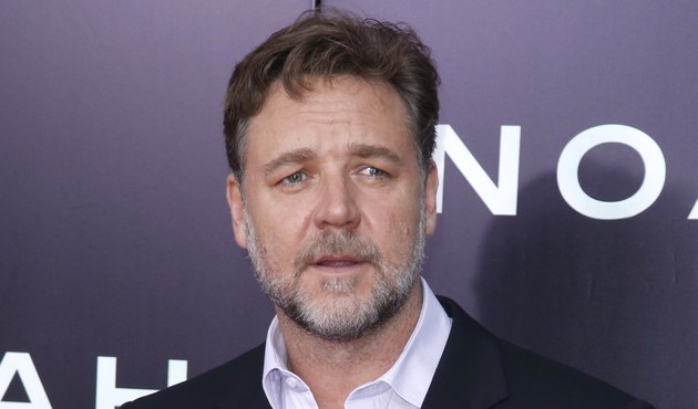 Russell Crowe’dan yakışıklı oyuncuya övgü dolu sözler!