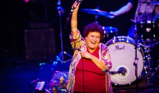 Usta sanatçı Selda Bağcan'a hırsız şoku!