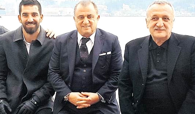 Mehmet Ağar, Arda Turan'la konuşmasını anlattı...