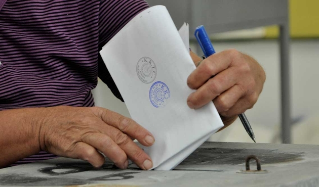 Başbakan Özgürgün'ün partisi sandıktan birinci çıktı...