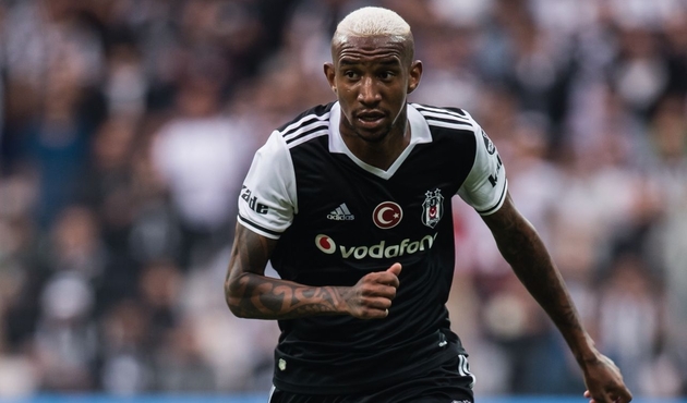 Talisca Benfica ile sözleşmesini uzattı...