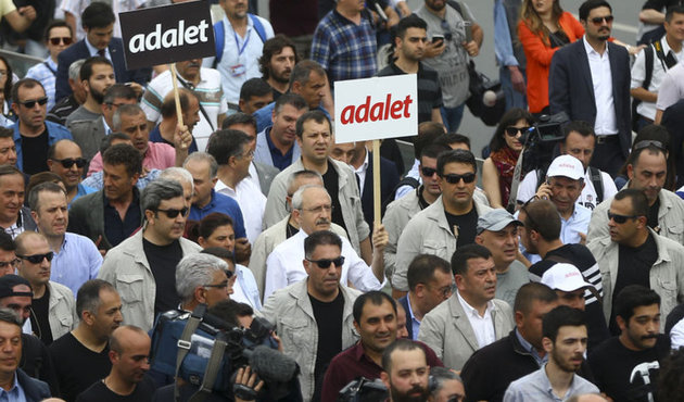 Fuat Avni, Kılıçdaroğlu'nu hedef aldı: Bırakma zamanın geldi!
