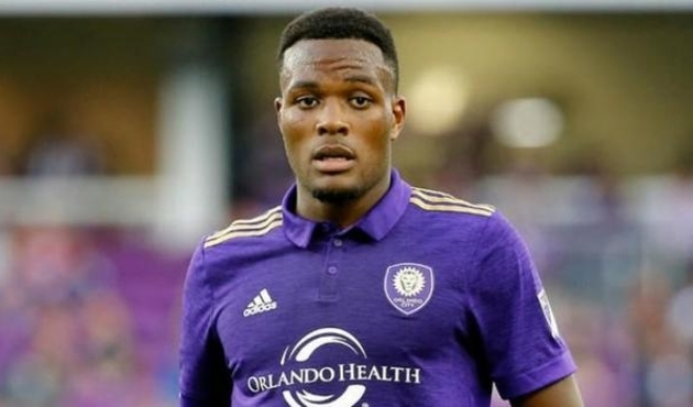 Beşiktaş Cyle Larin'i İstanbul'a getirdi...