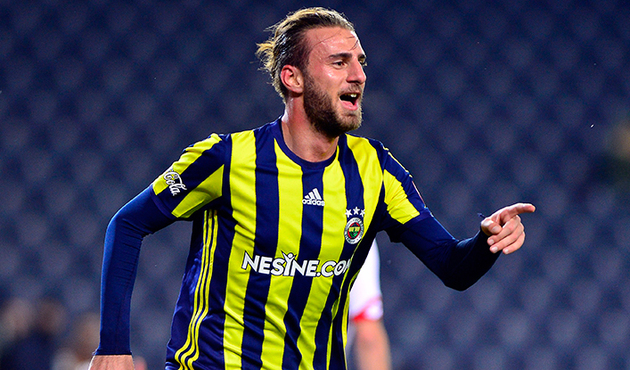 Fenerbahçe transferi resmi siteden duyurdu!