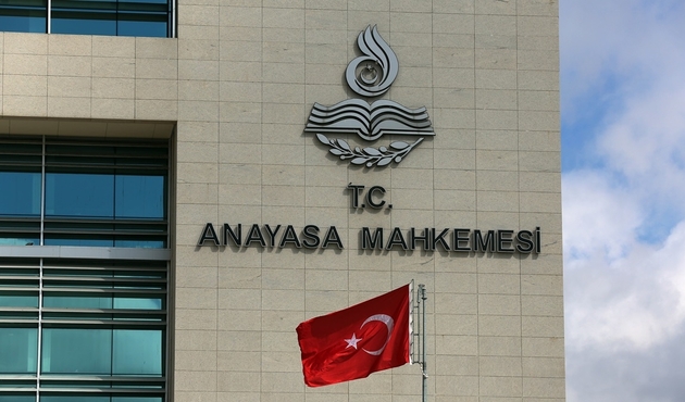 13. Ağır Ceza Mahkemesi'nden flaş Şahin Alpay kararı...