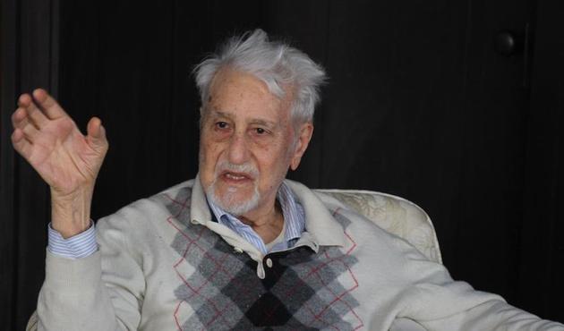 Kanada ilk kez bir Türk'e şeref madalyası verdi!