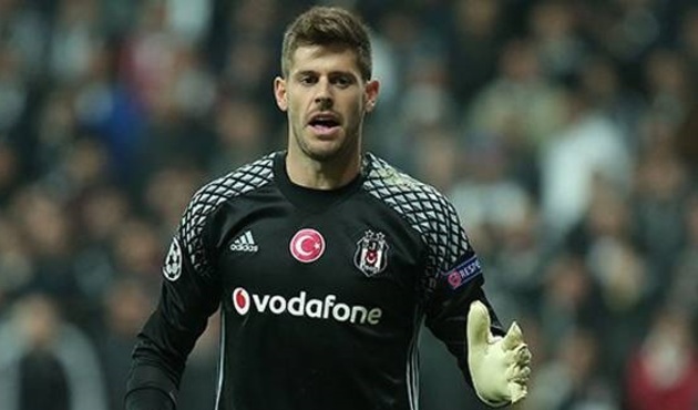 Büyük şok! Fabri tekel bayiinde yakalandı! / VİDEO