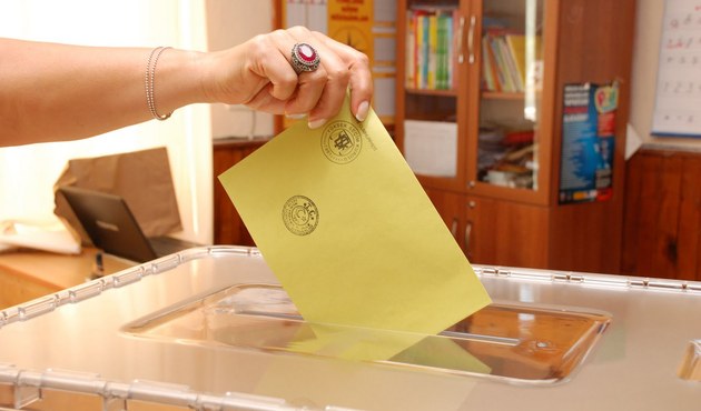 2018'in ilk seçim anketi! İki parti büyük şok yaşayacak...