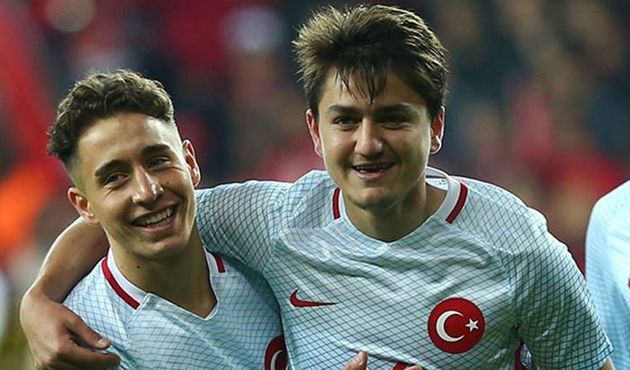 Galatasaray'da yıldız oyuncu için dev operasyon!