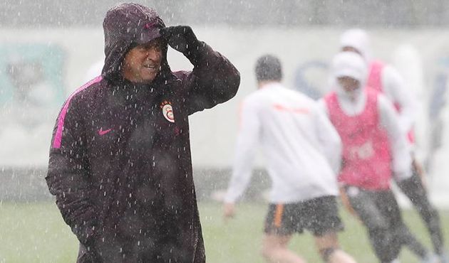 Fatih Terim'e transfer şoku!