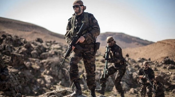 PKK'lılar bu kez baltayı taşa vurdu, arkalarına bakmadan kaçtı!