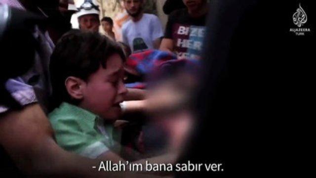 O Suriyeli çocuk ağladı, tüm dünyada yürekler yandı