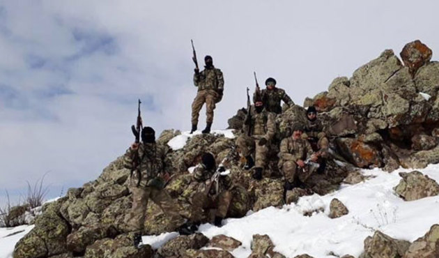 Van'da 3 PKK sığınağı imha edildi!