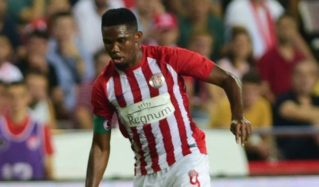 Galatasaray'da Eto'o bombası