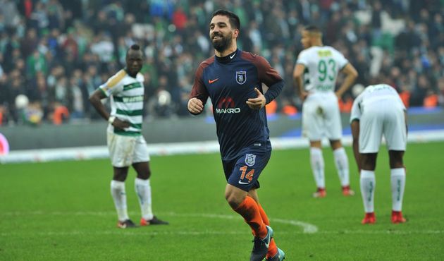 Bu da oldu... Arda Turan yumurta işine girdi!