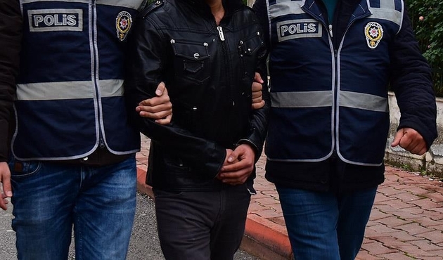 HDP İlçe Başkanı Ferhat Kut gözaltına alındı...