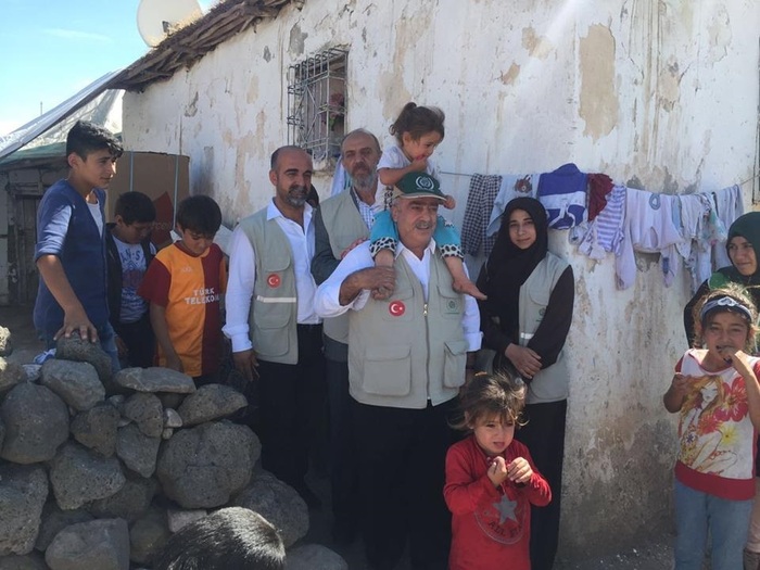 Dürümlü'nün yetimlerine İHH sahip çıkacak