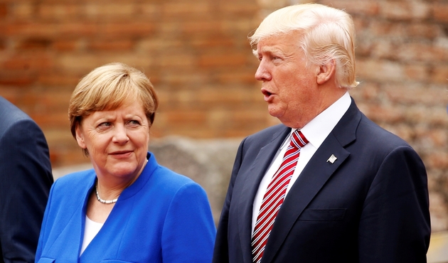 Merkel Davos'taki konuşmasında ABD Başkanı'nı hedef aldı...