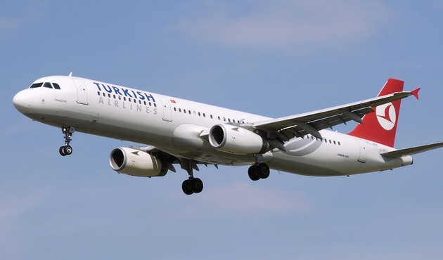 Türk Hava Yolları uçağı Trabzon'a inemedi...