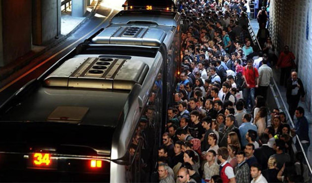 Metrobüs kullananların sayısı bu yıl 22 milyon arttı!