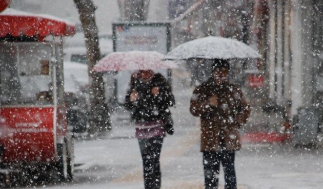 İstanbul'a kar geliyor!