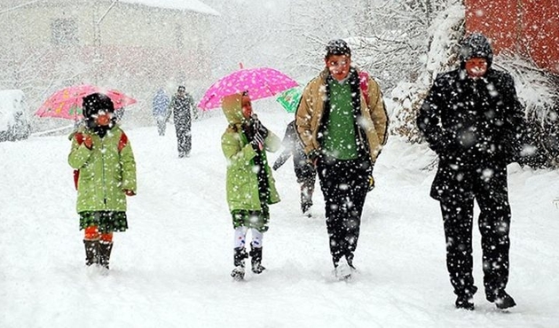 Bolu'da okullar tatil edildi...