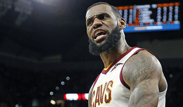 LeBron James NBA tarihine geçti!