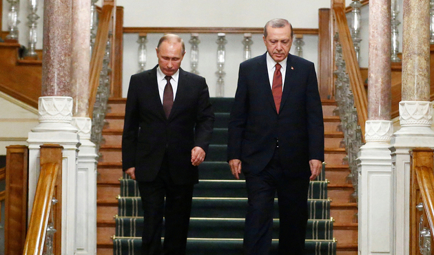 "Putin, haritada elini gezdirip, 'ABD orayı Kürtlere vermeyi planlıyor' diyor..."