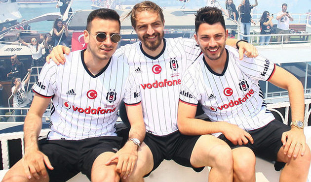 Beşiktaş'ta Tolgay'ın ardından bir imza daha!