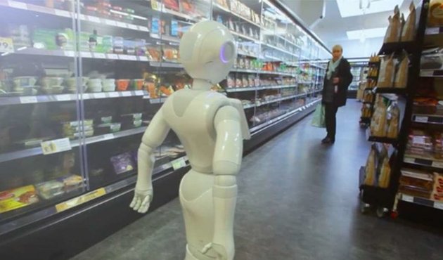 İşinden kovulan ilk robot o oldu! Sebebi ise...