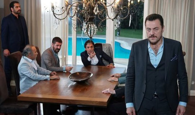 Güzel oyuncu, Bahtiyar Ölmez'in kadrosunda!