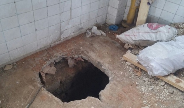 Tarsus'ta tarihi eser kaçakçıları yakalandı!