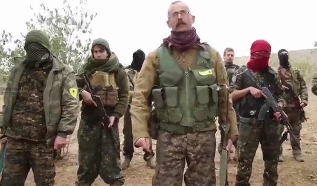 ABD'li ajanlar YPG'li teröristleri böyle eğitiyor/VİDEO...