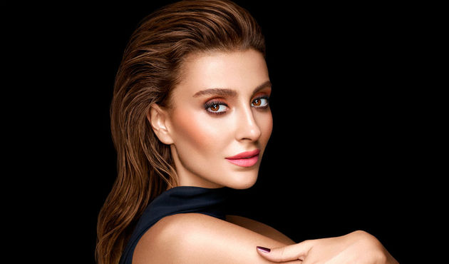 Özge Ulusoy uğradığı tacizi anlattı!