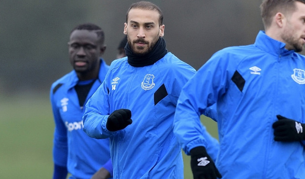 Cenk Tosun'a Fenerbahçe'yi sordu!