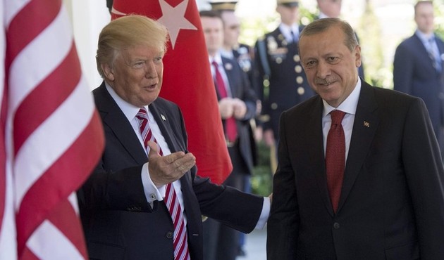 Erdoğan'dan Trump'a kararlılık mesajı: "Münbiç'e gireceğiz!"