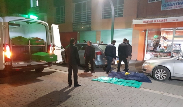 Kasaptaki tartışma kanlı bitti: 2 ölü...