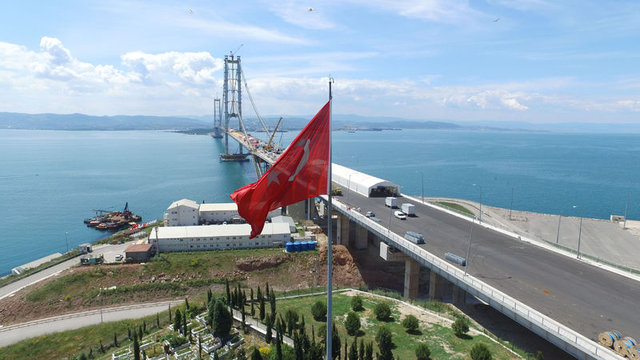 Osman Gazi Köprüsü'nde merak edilen ücret belli oldu