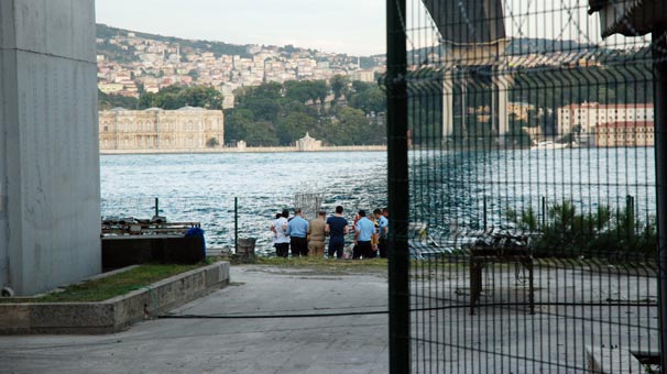 Boğaziçi Köprüsü'nde intihar...