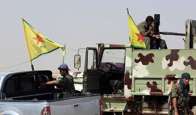 PKK/PYD'nin insan hakları ihlalleri Afrin'den Menbiç'e yol oldu!